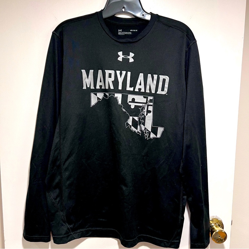 Under Armour - Men's Long Sleeve - M